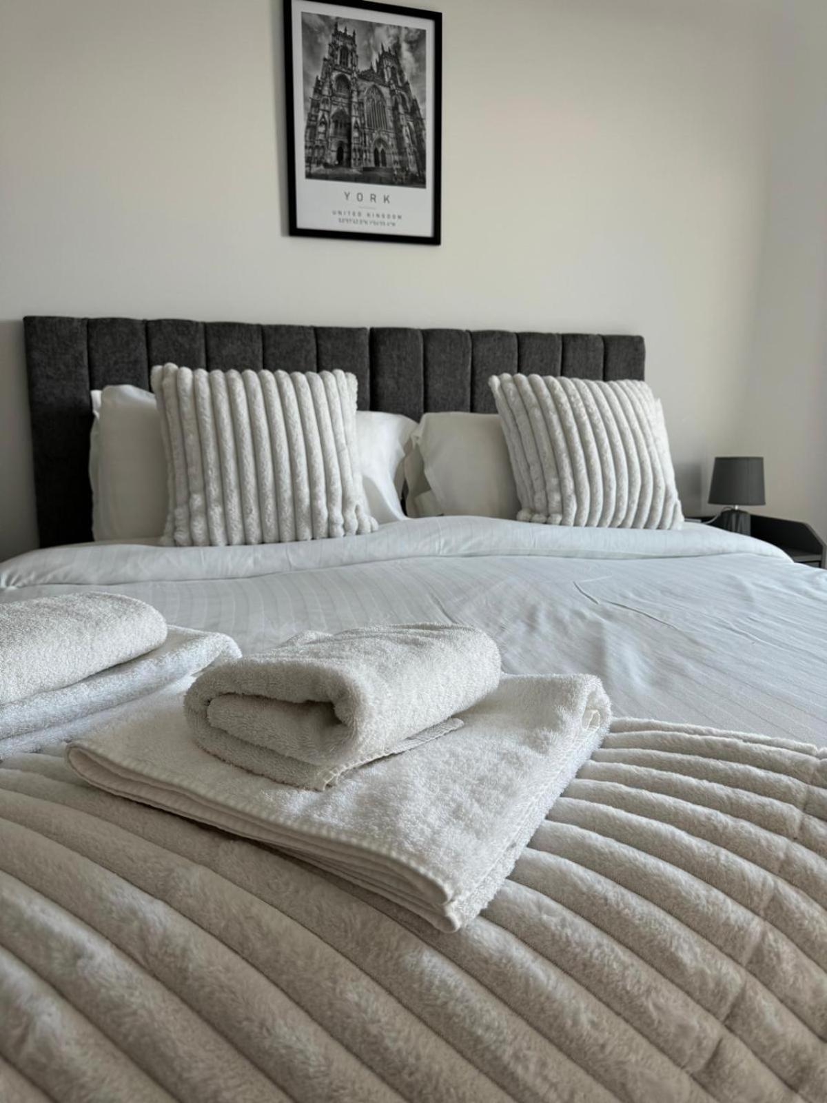 York Minster Icona 250 Free Parking & Gym Apartment Exterior photo