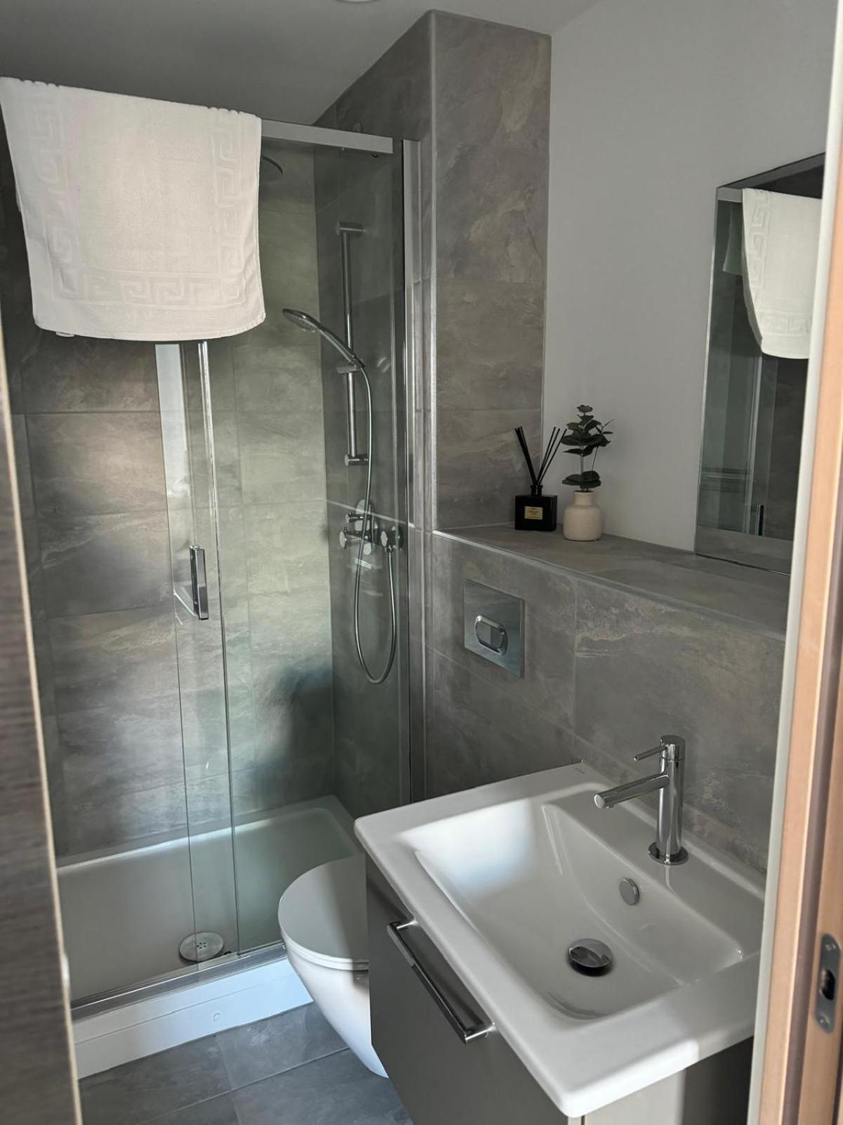 York Minster Icona 250 Free Parking & Gym Apartment Exterior photo