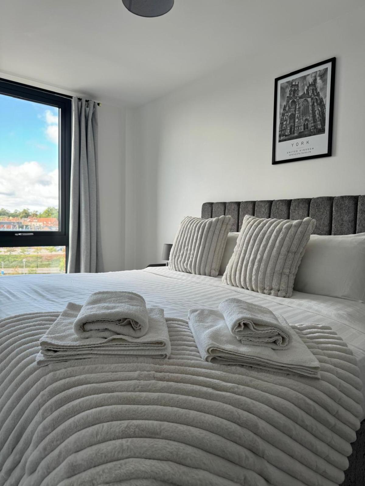 York Minster Icona 250 Free Parking & Gym Apartment Exterior photo